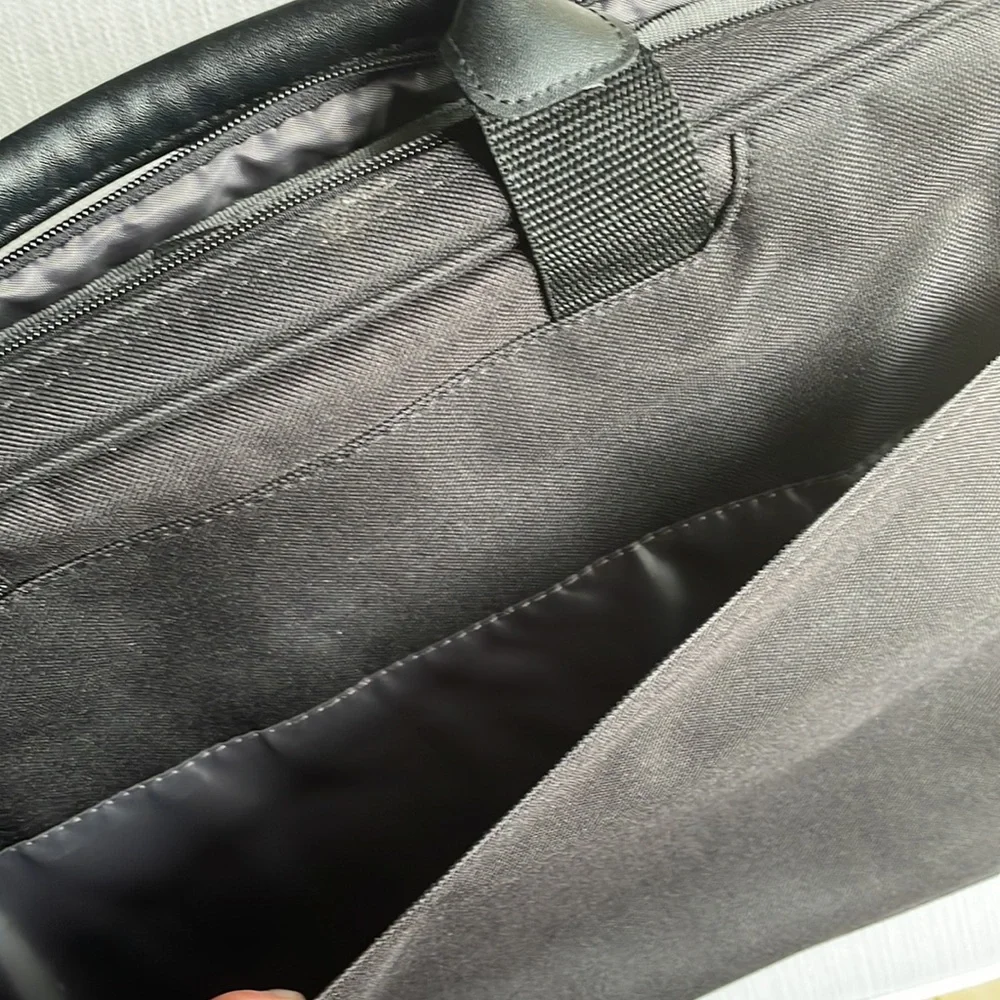 LENOVO thinkpad protective laptop bag top loader